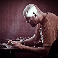 Zeller live in Los Angeles, 19 March 2015 by Humorless Productions