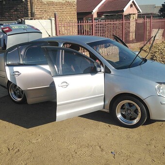 Hloni Leshoro