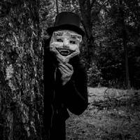 Chasing Daylight by Dead Stellar Engine