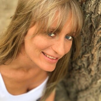 Monika Hod&aacute;sov&aacute;