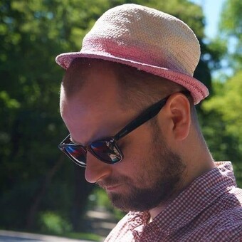 &Aring;ukasz Adamski