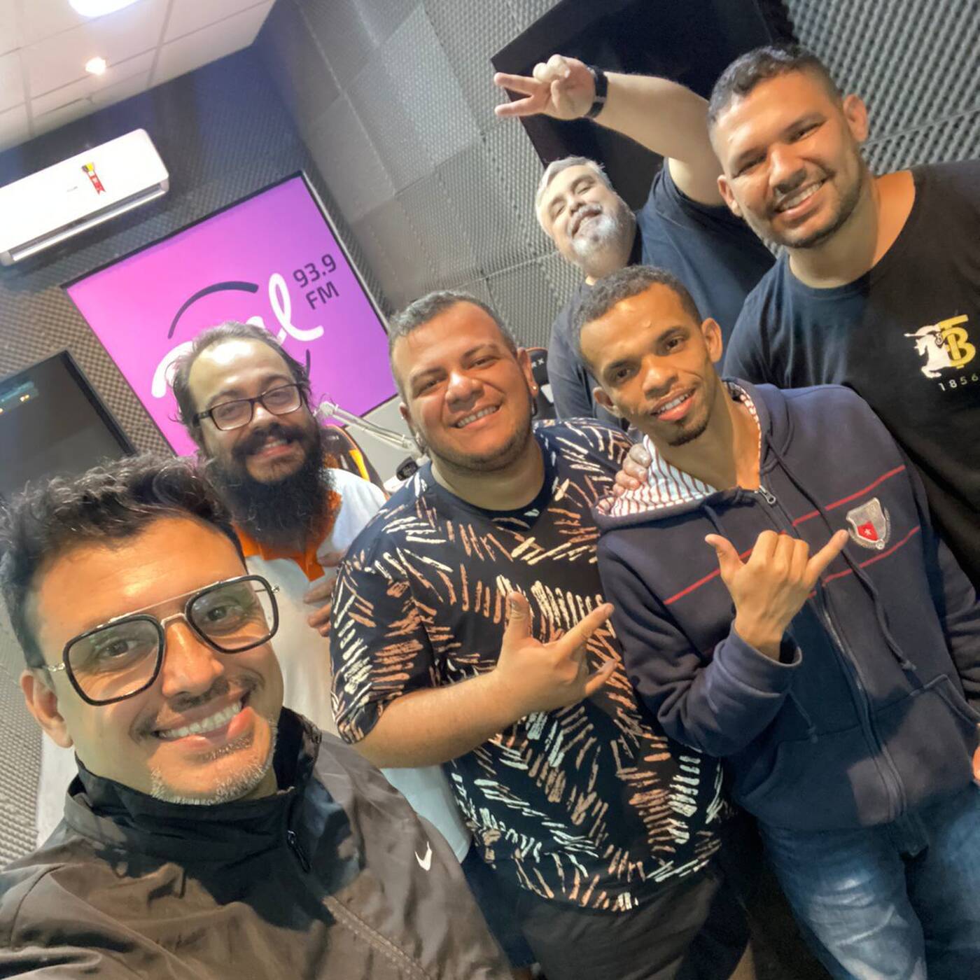 FOFOQUEIROS DO UBER RESENDE - RJ episode artwork