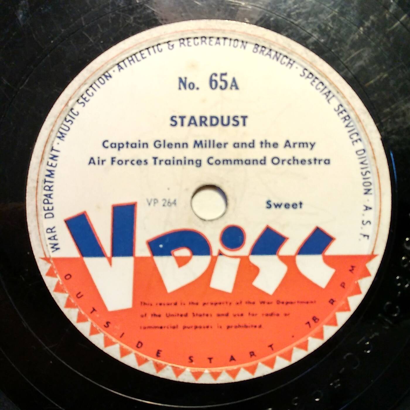 78 Captain Glenn Miller - Allied Troops Were Making V-Discs Just For You (V-Disc 1943) episode artwork