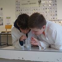 L'acidification des océans (Arthur, Haron, Sacha, Yann) by TaOuïÇa ? Webradio du collège Adélaïde Hautval