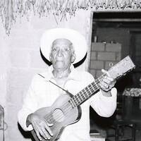 El trompo by Fonoteca Nacional de México