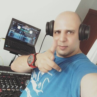 Oren Zahavi