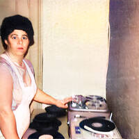 Drum'n' Bass for Grannies - livestream by Diagg