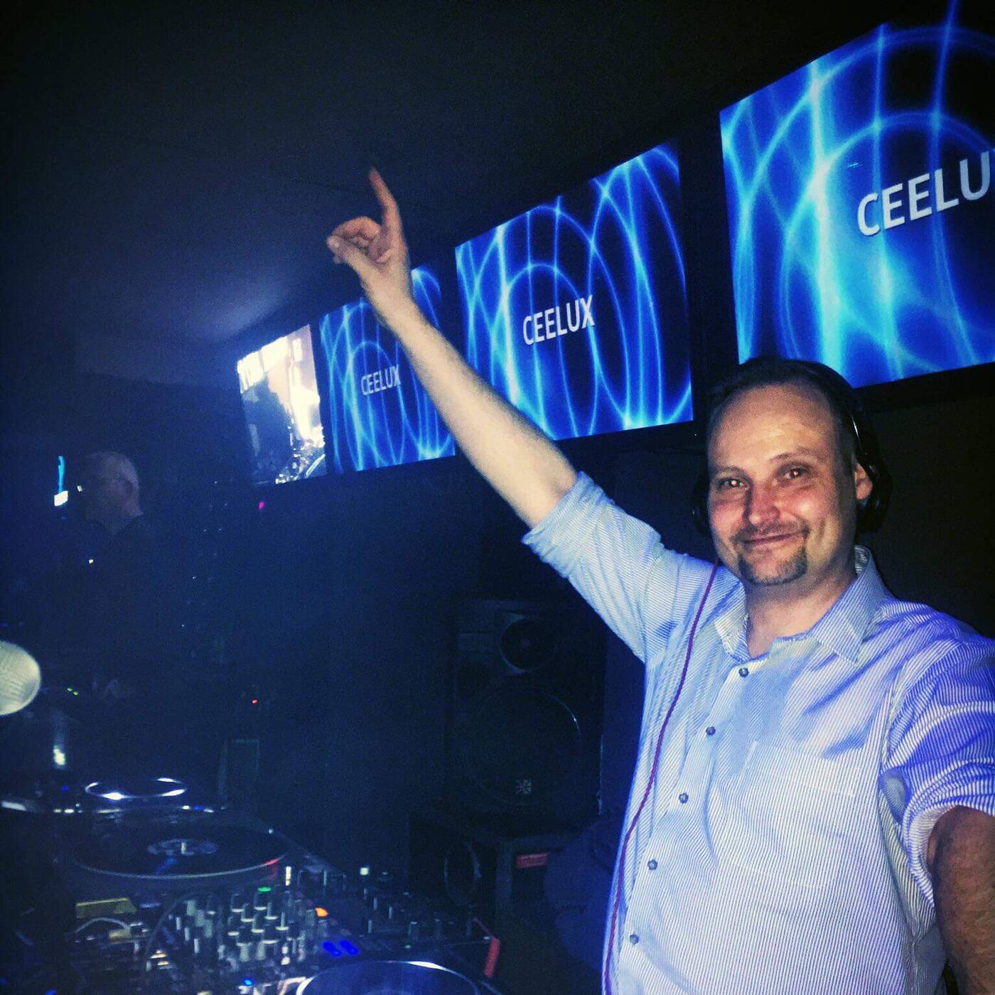 Ceelux & The Retro Doctor Live At Ceelux Trance N Dance Lab! episode artwork