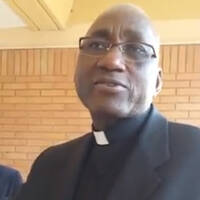 Enseignement: Marie dans notre vie (PÈRE EMMANUEL SAWADOGO) by Radio Espoir