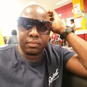Luthando Mgolodela