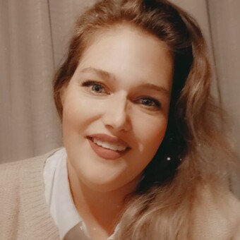 Kim Ryanne van Poll