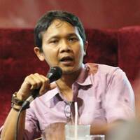 2016-11-17 Topik Idola - Narasumber Arie Sudjito by Radio Idola Semarang