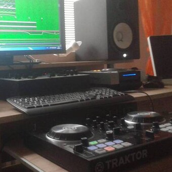 Petr Voj&aacute;ček