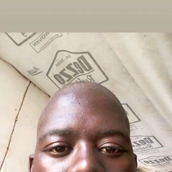 Siphelele Desmond Ndlovu