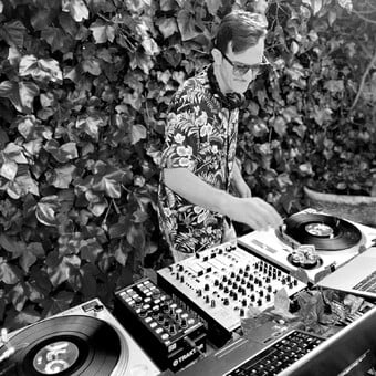 ~&raquo;ǤʎŁŁ&Sigma;Ɠ&Phi;&laquo;~