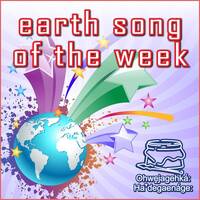 Oneida Women of Wisconsin - Ęhsganyé:ˀ Gaę́:nase:ˀ (New Women's Shuffle Dance) (S1998) by Ohwęjagehká: Haˀdegaenáge: