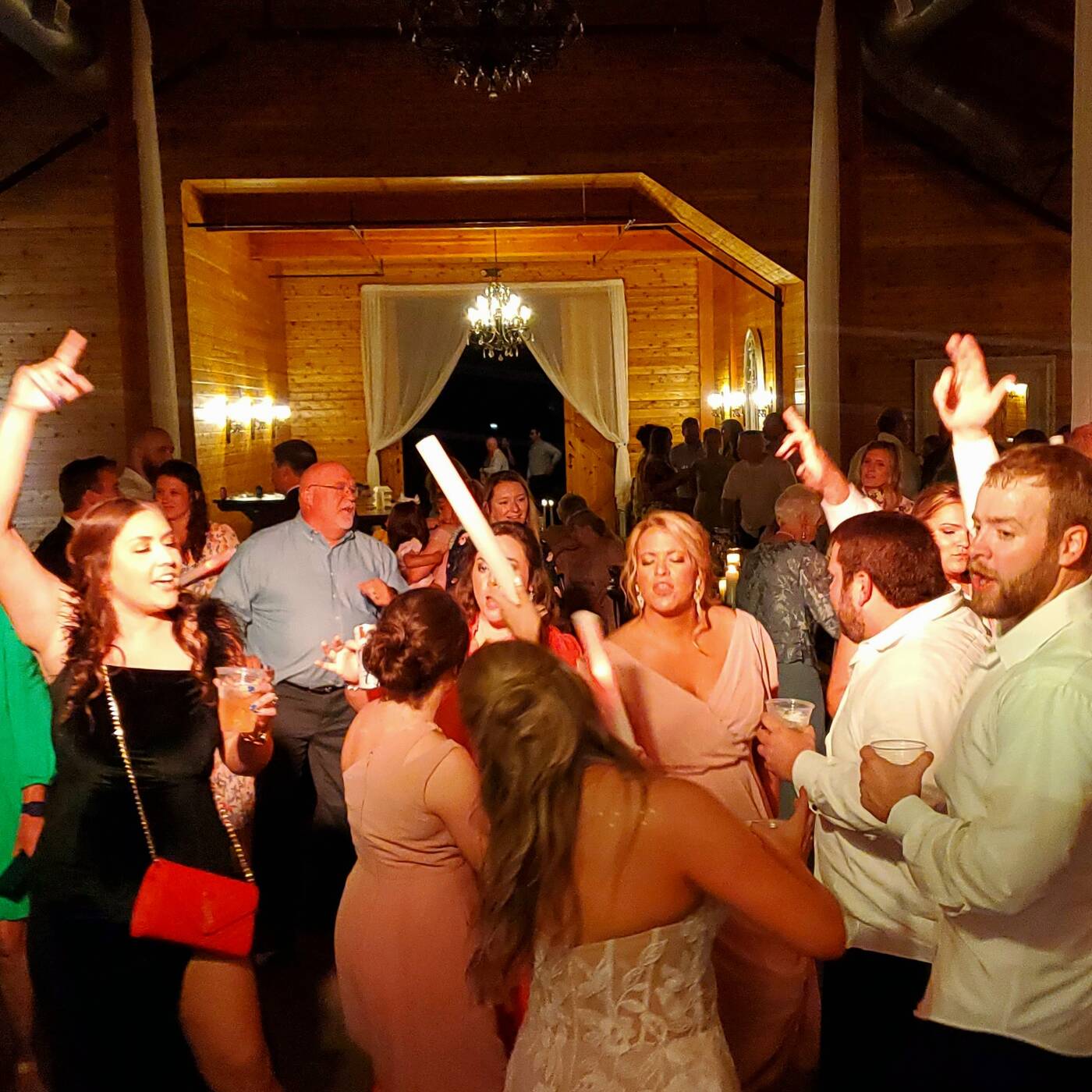 Andy & Avery's REMIX'D WEDDING at Venue at Murphy Lane--mixed by DJ Bigg H (Remix'd Wedding Classics) episode artwork