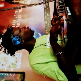 Selector Lee Demore ke