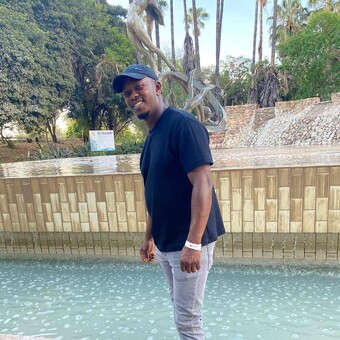 Thabo Tlhong
