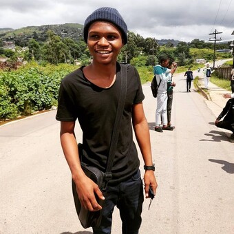 Kh&eacute;th&ecirc;l&oslash; Kh&aring;&ntilde;y&icirc;l&euml;