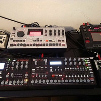 Elektron Analog 4, Octatrack, Machinedrum, Waldorf Blofeld Live Jam Deep Tech May 04.2014 by Monochord