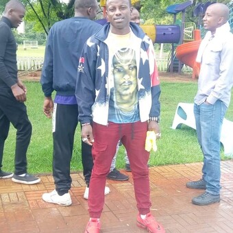 Masilver Akazbrae Maasai