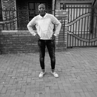 Mduduzi Mathontsi