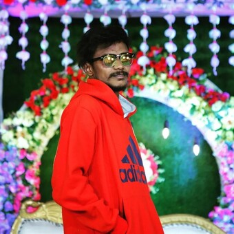 Ďj &szlig;r&icirc;ŕ&atilde;m Śm&iacute;ľ&euml;&yuml;