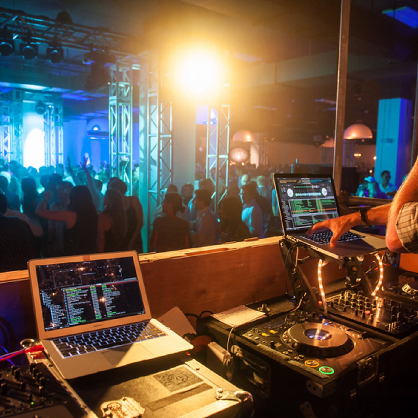 Microsoft Rhythm We Event 2014--mixed by DJ Bigg H episode artwork