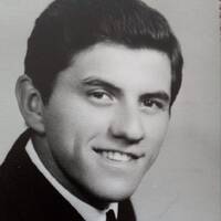 Adem Bayraktarov Kuşlar Gelir Öterek by Muhammet Esad Durlanik