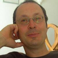 CHARLES VERLAG - Autor - Robert Maier by Radio X Interviews