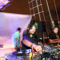 THE CRATE x Live In It... House Boat Edition - Salah 20.7.2013 by Salah Sadeq
