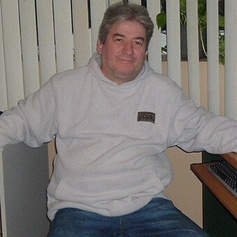 rooster052.D.J. Rooster