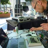 Can you play something different? No i can't! by Molok Filooxera