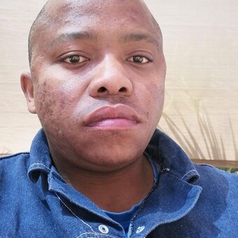 Ntsebe Wordless Dee