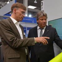 Evaxle – die HAWK-Leichtbauachse auf der IAA by HAWK Radio