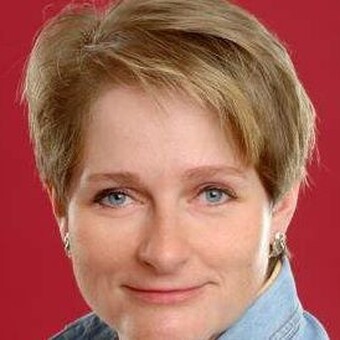 Asztalnokn&eacute; Mikecz L&iacute;via