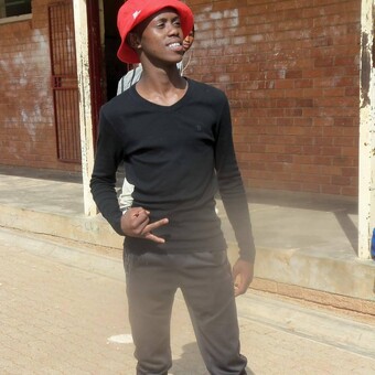 &Oslash;f&euml;&ntilde;ts&euml; J&auml;m&euml;s