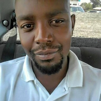 Simphiwe L Mbuli