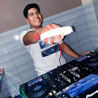 Dj Gerardo