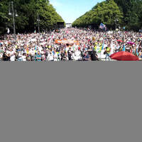 Berlin: Tag der Freiheit! Eine Massendemo wird verboten. by eingeschenkt.tv