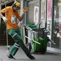 L'éboueur (Pigalle cover) by Kaptain Bigg