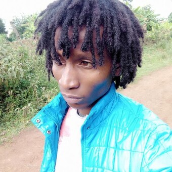 Dabli&ntilde; B&oslash;bby Kir&ouml;