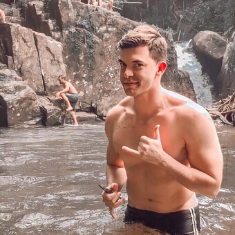 C&eacute;sar Fernandes