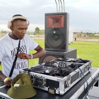 Dj Ceejay (Ceejasto)