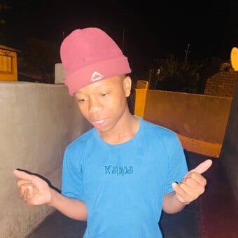 Th&atilde;tō Doe Boy