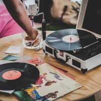 Warmhalteplatte by Marion Schröder