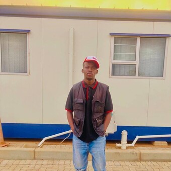 Kwanele Artistically Nyivana