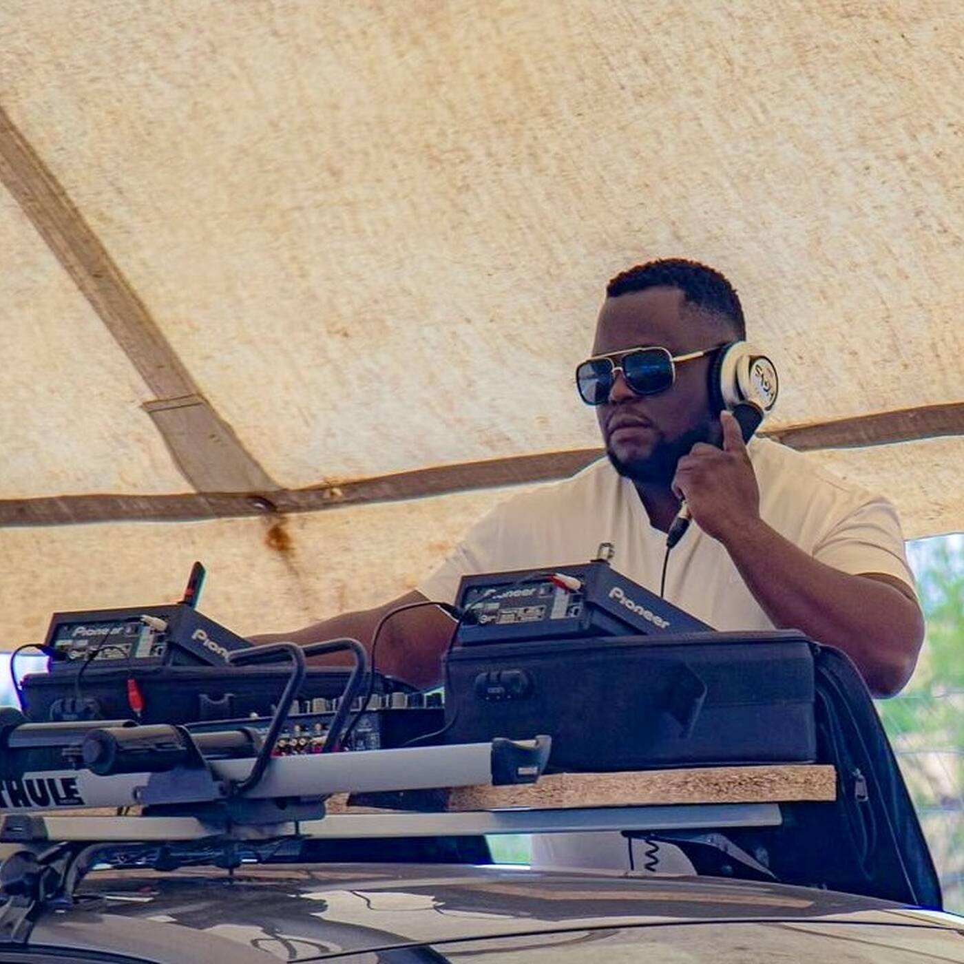 Deejay 2mi Exclusive DeepSoul Mix