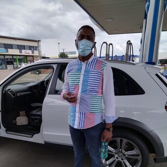 Langa Nhlabathi